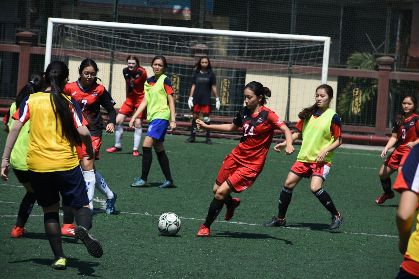 Building Confidence Through Team Athletic Activities
